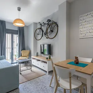 Appartamento Huerto Del Rey Acogedor, Con Desayuno Incluido En Bar Tipico Cercano, Siviglia
